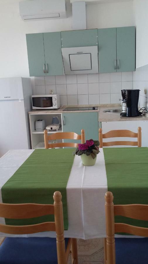 Die Appartements Glavas,Eckwohnunge Fuer 2 Personen Novi Vinodolski Dış mekan fotoğraf
