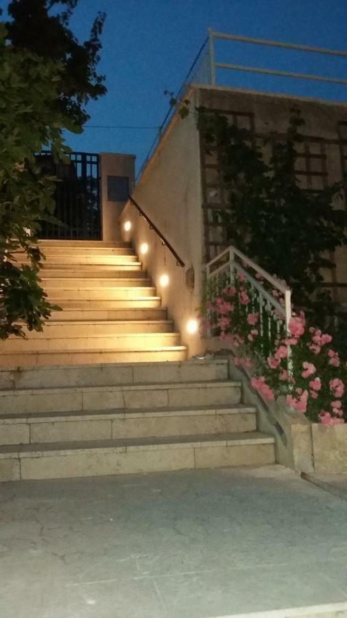 Die Appartements Glavas,Eckwohnunge Fuer 2 Personen Novi Vinodolski Dış mekan fotoğraf