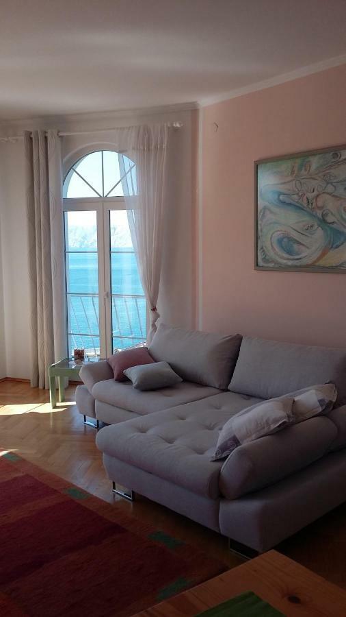 Die Appartements Glavas,Eckwohnunge Fuer 2 Personen Novi Vinodolski Dış mekan fotoğraf
